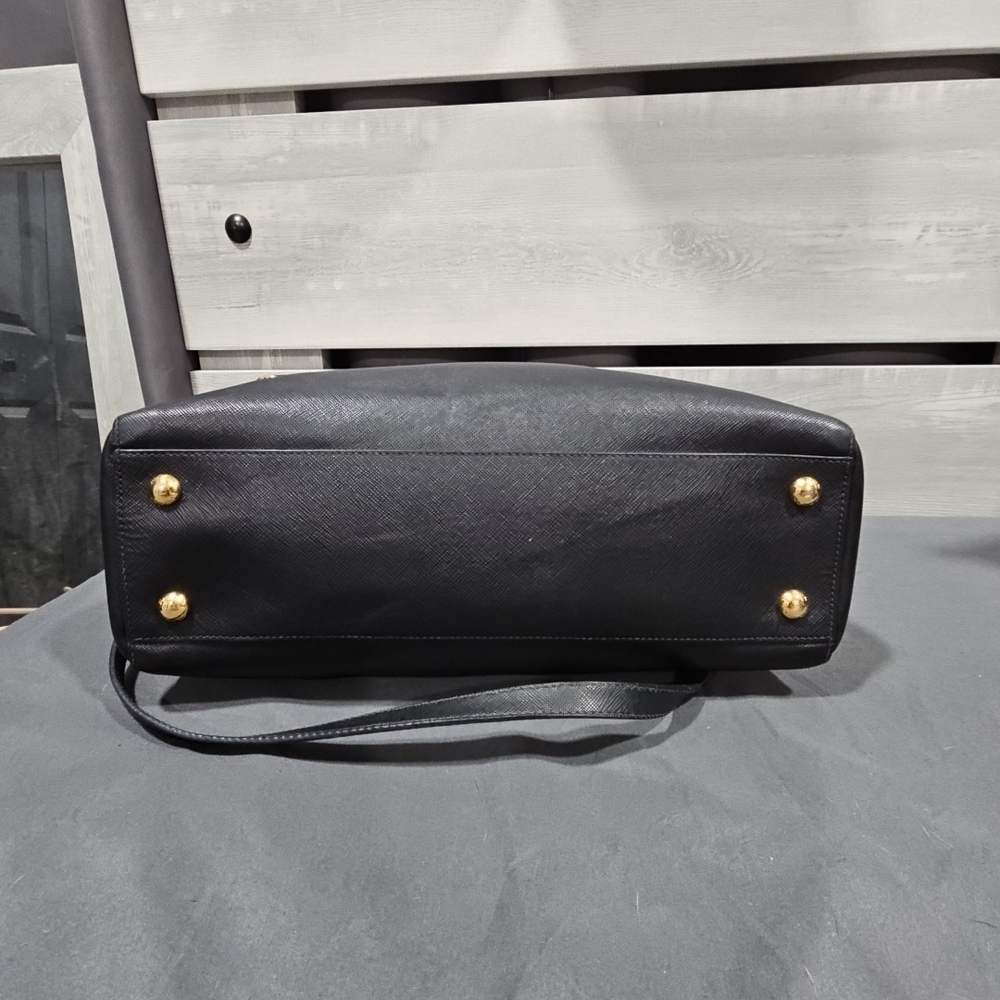 Black leather Prada Galleria Saffiano Lux tote bag - Picture 5 of 7
